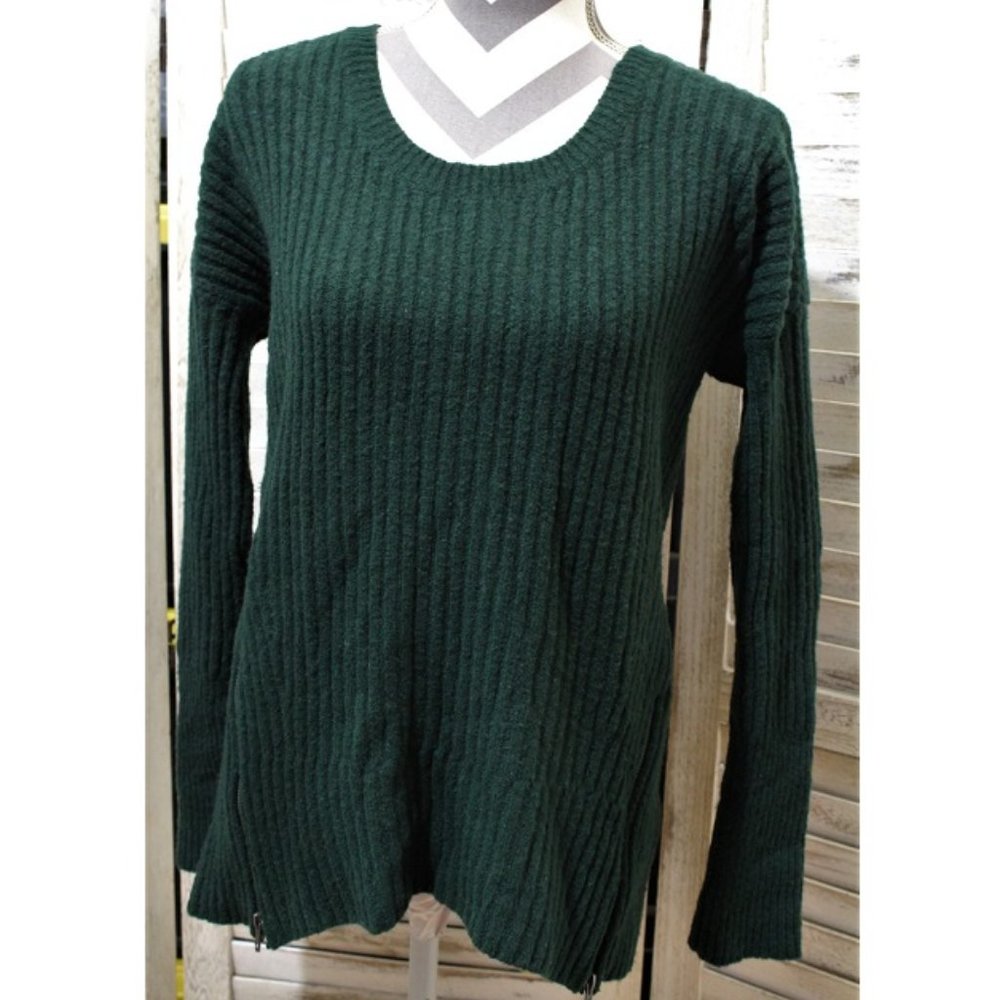 Abercrombie & Fitch wool blend sweater (1045)🦋